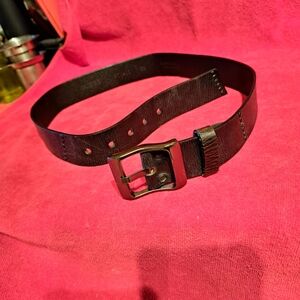 Guess Women's Black Leather Belt
